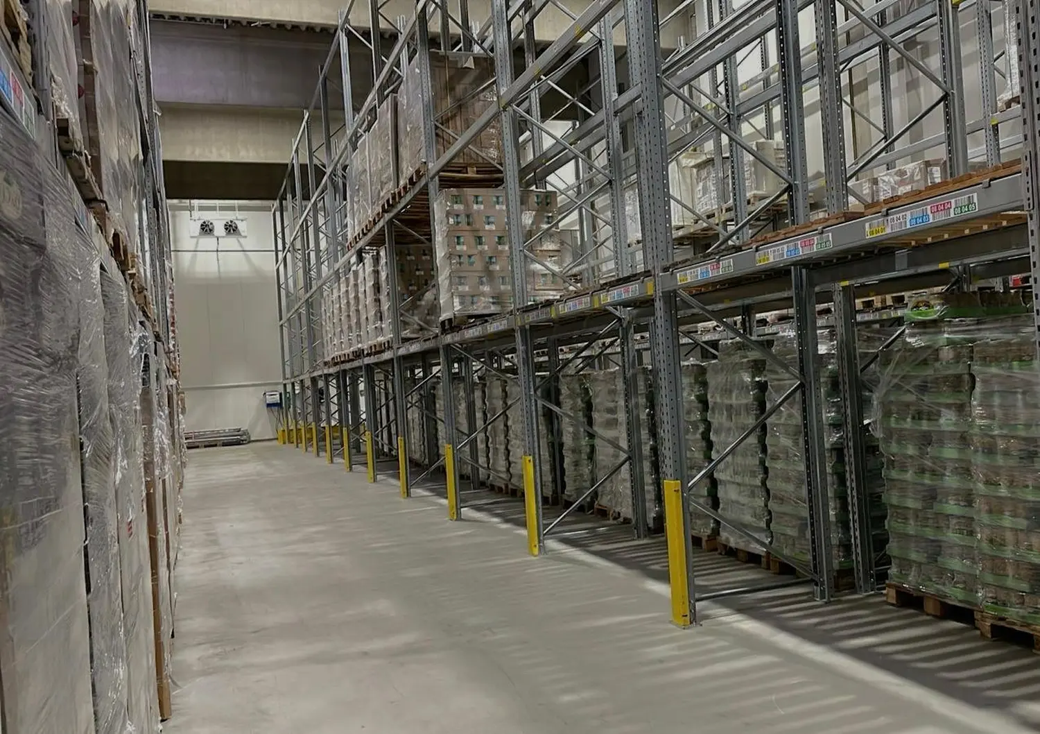 Temperaturgeführte Lagerung Von AdL Logistics GmbH